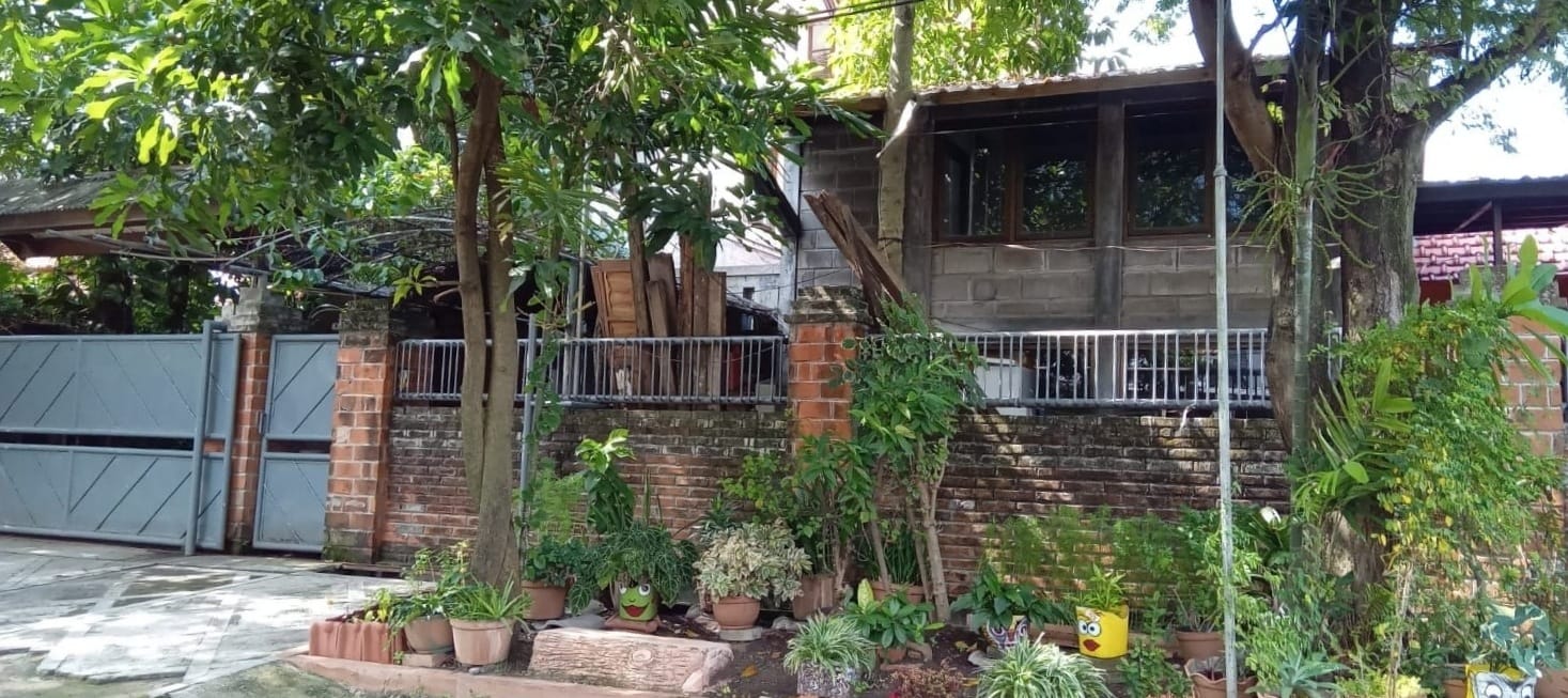 Dijual Rumah Strategis Dikawasan Pakis Tirtosari Surabaya Barat - Image 1