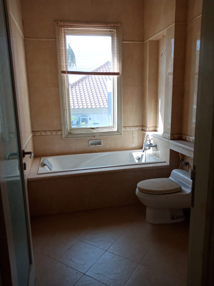 Dijual Rumah 3 Kamar Tidur Siap Huni Wilayah Surabaya Barat - Thumbnail 2