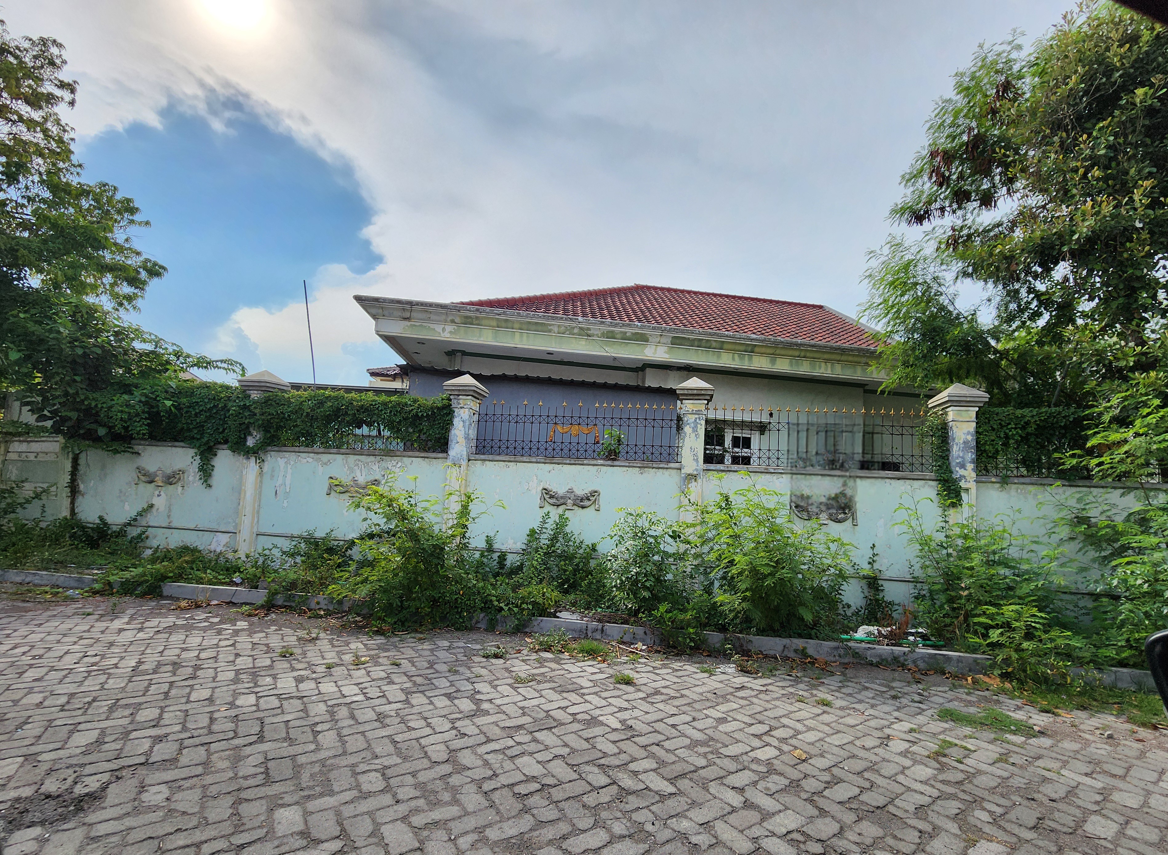Rumah Satelit Dekat Margomulyo Surabaya Barat - Image 1