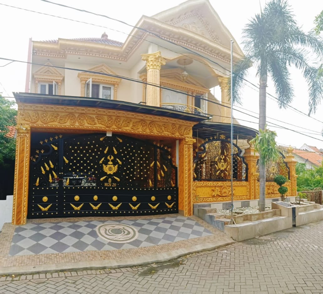 Dijual Rumah Mewah Nyaman Lokasi Gayungsari Surabaya Selatan - Image 1