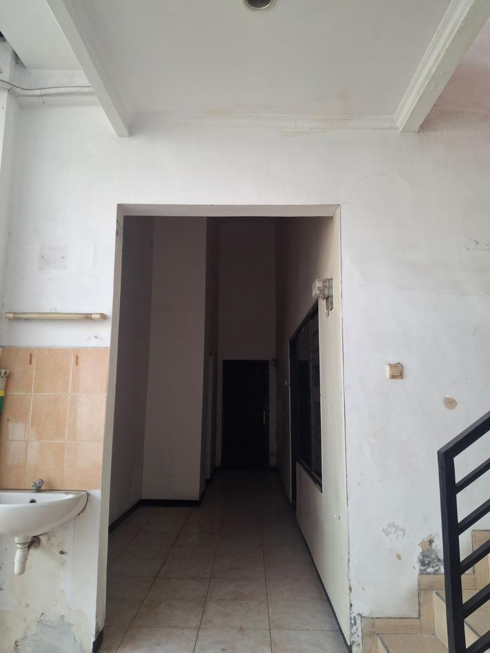 Dijual Rumah Kos Lokasi Strategis di Sidosermo Surabaya Selatan - Image 1