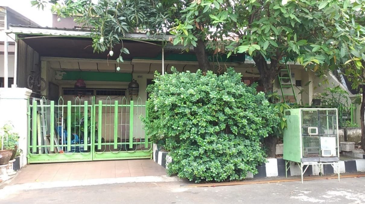 Dijual Rumah Strategis Daerah Rungkut Asri Surabaya Timur - Image 1