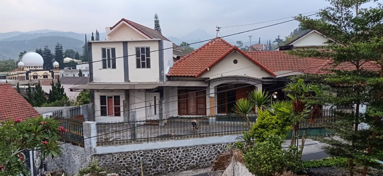 Dijual Villa Murah Strategis di Wilayah Batu Malang - Image 1