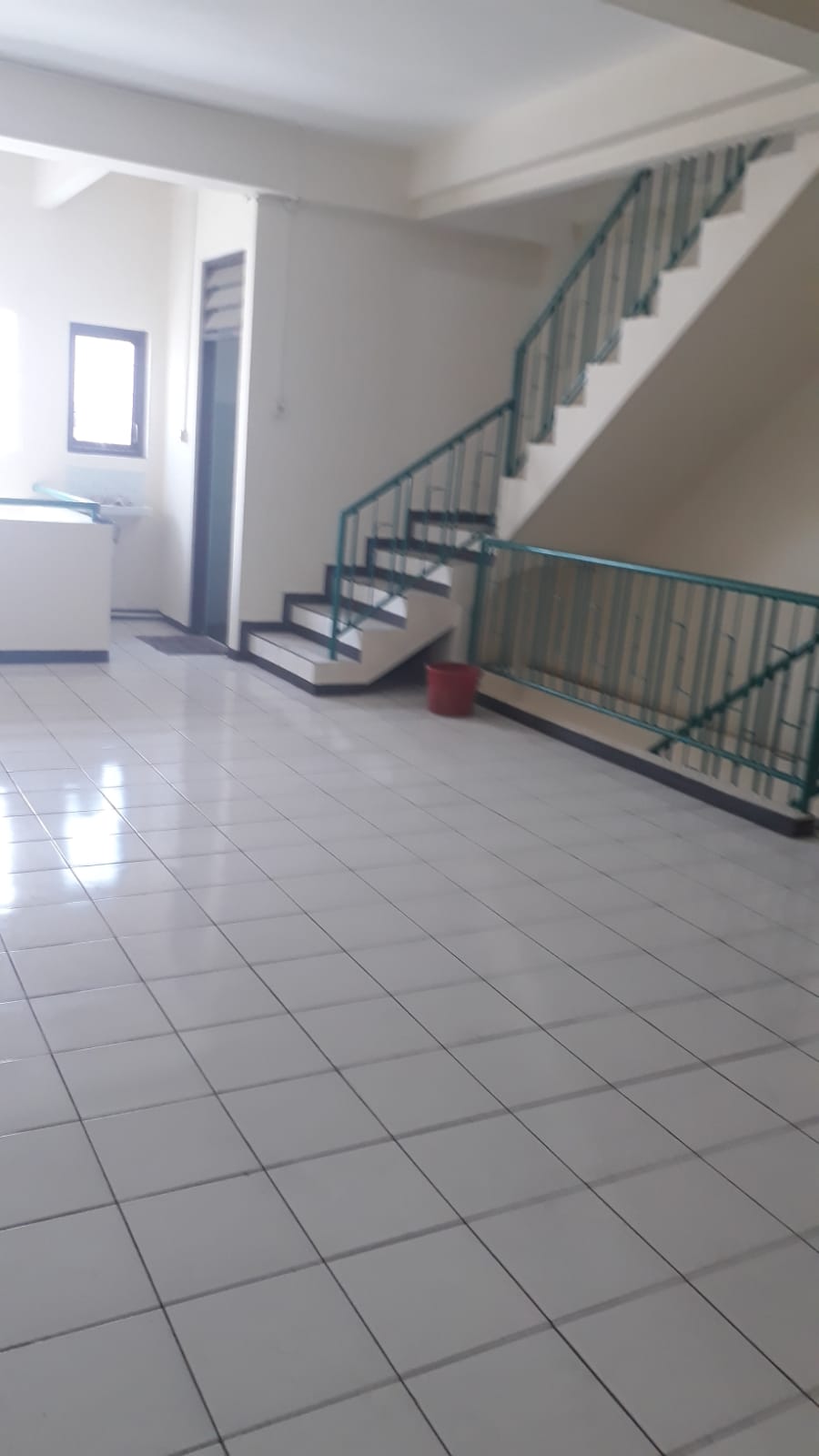 Disewakan Ruko Murah dan Lokasi Strategis di Kupang Jaya Surabaya Barat - Thumbnail 3