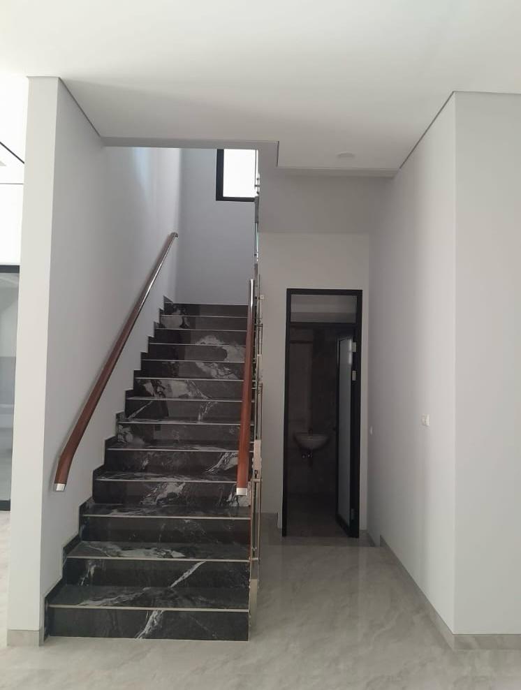 Dijual Rumah 2 Lantai Mewah Minimalist Citraland Surabaya Barat - Thumbnail 3