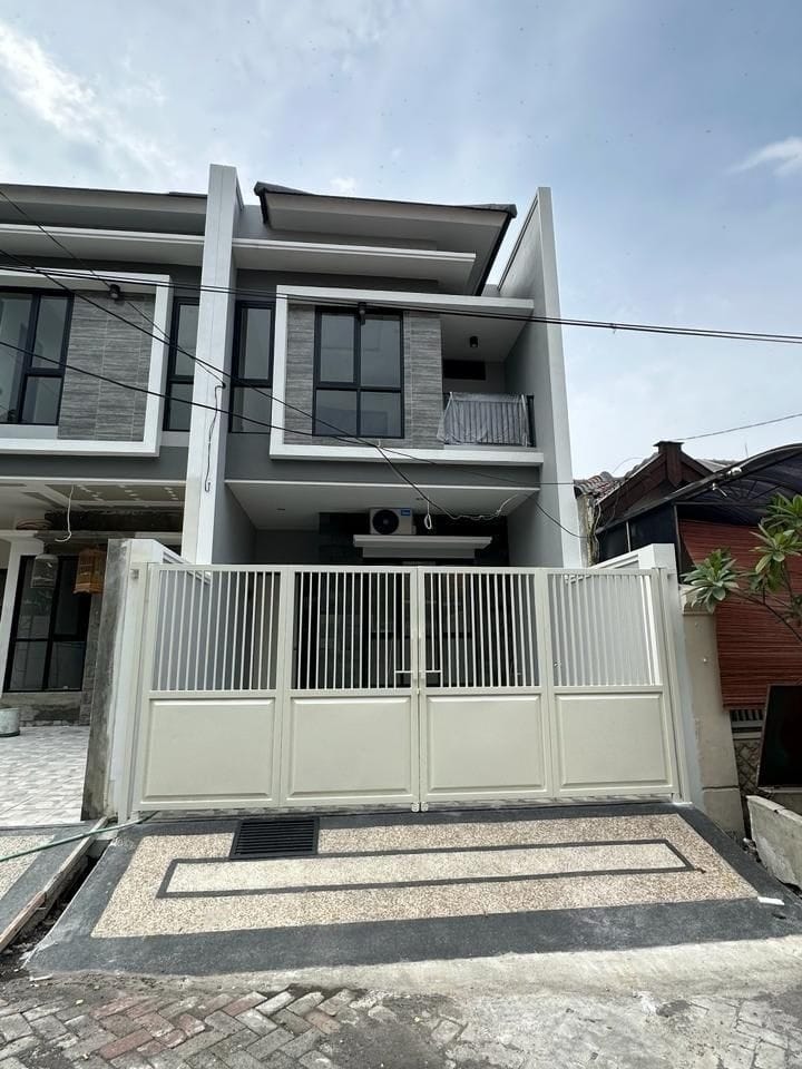 Dijual Rumah Minimalis Siap Huni di Medokan Asri Surabaya Timur - Image 1
