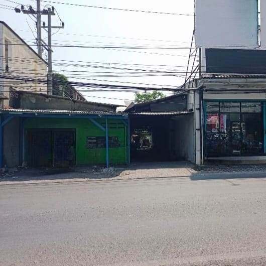 Dijual Rumah Hitung Tanah Lokasi Strategis Raya Sedati Agung Sidoarjo - Image 1