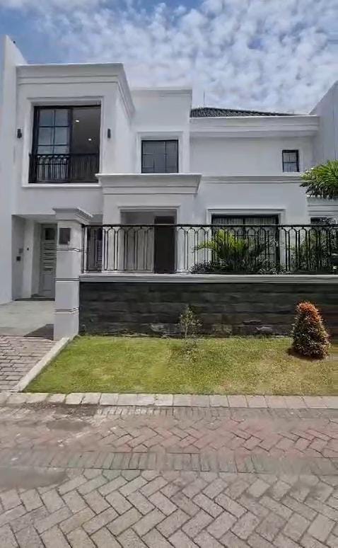 Dijual Rumah Mewah Citraland Surabaya Barat - Image 1