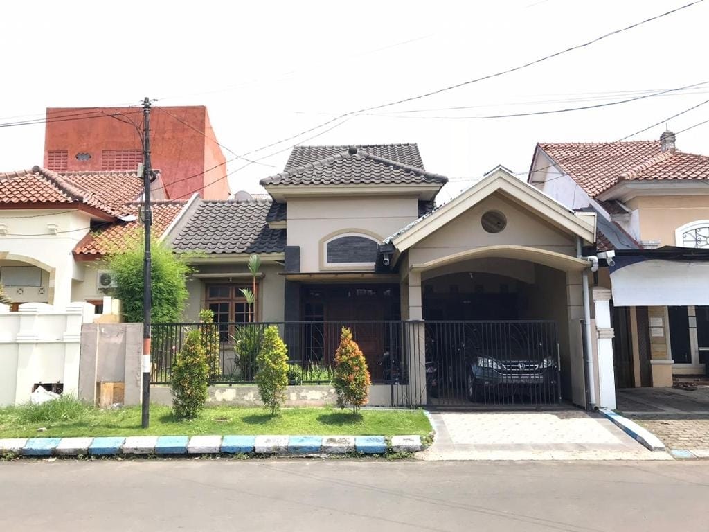 Dijual Rumah Nyaman Strategis Lokasi Delta Sari Raya Sidoarjo - Image 1