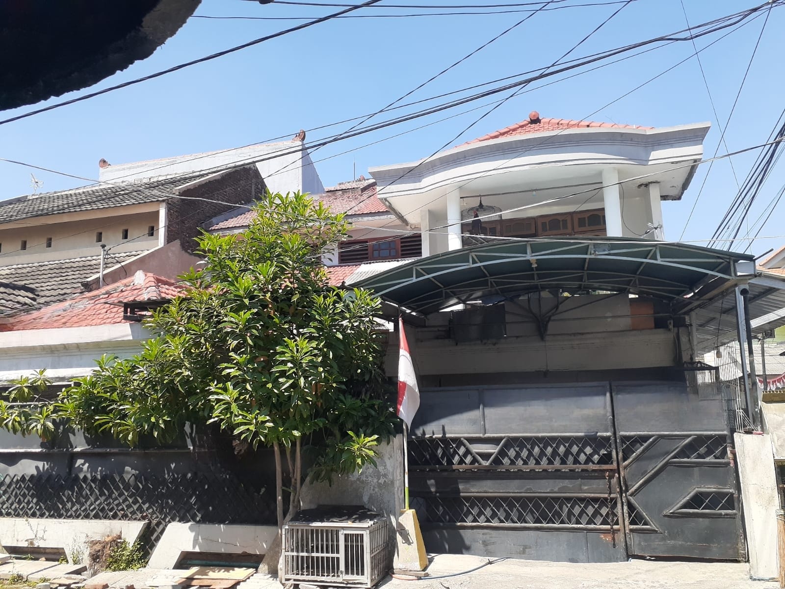 Dijual Rumah Perum Bluru Permai Area Tengah Kota Sidoarjo - Image 1