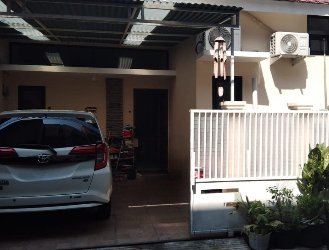 Dijual Cepat Rumah Lokasi Setro Baru Surabaya Timur - Image 1