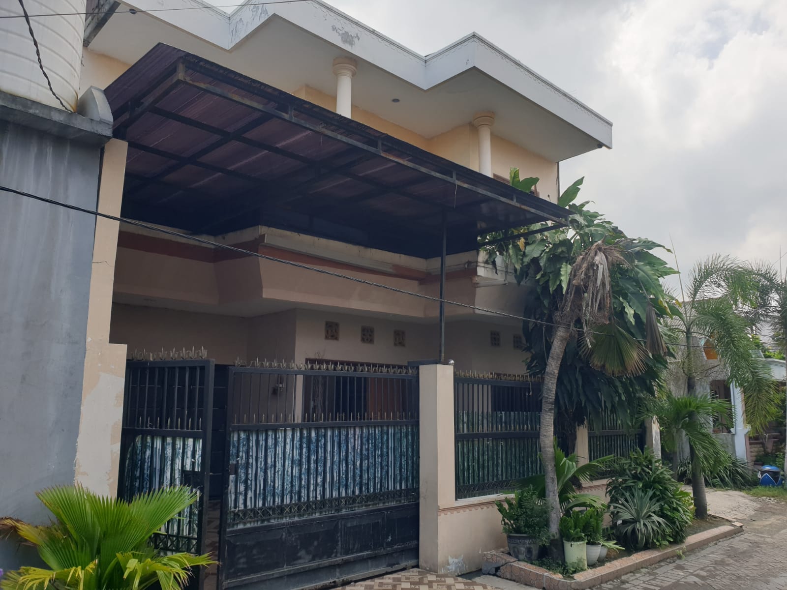 Dijual Rumah Nyaman Strategis Lokasi di Tambak Wedi Surabaya Utara - Image 1