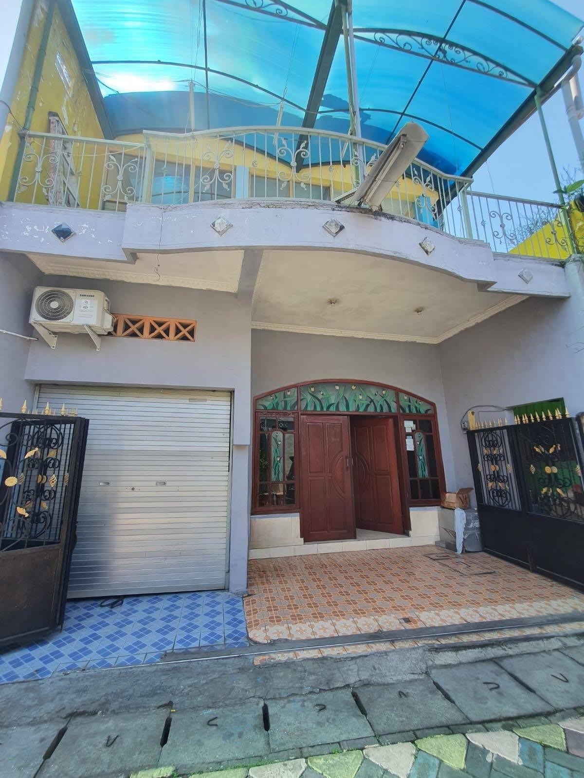 Dijual Rumah 4 Kamar di Rangkah Surabaya Utara Lokasi Ideal - Image 1