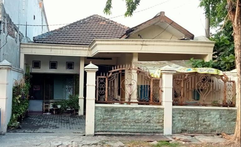 Dijual Rumah Kos Aktif Lokasi Strategis di Wonorejo Surabaya Barat - Image 1