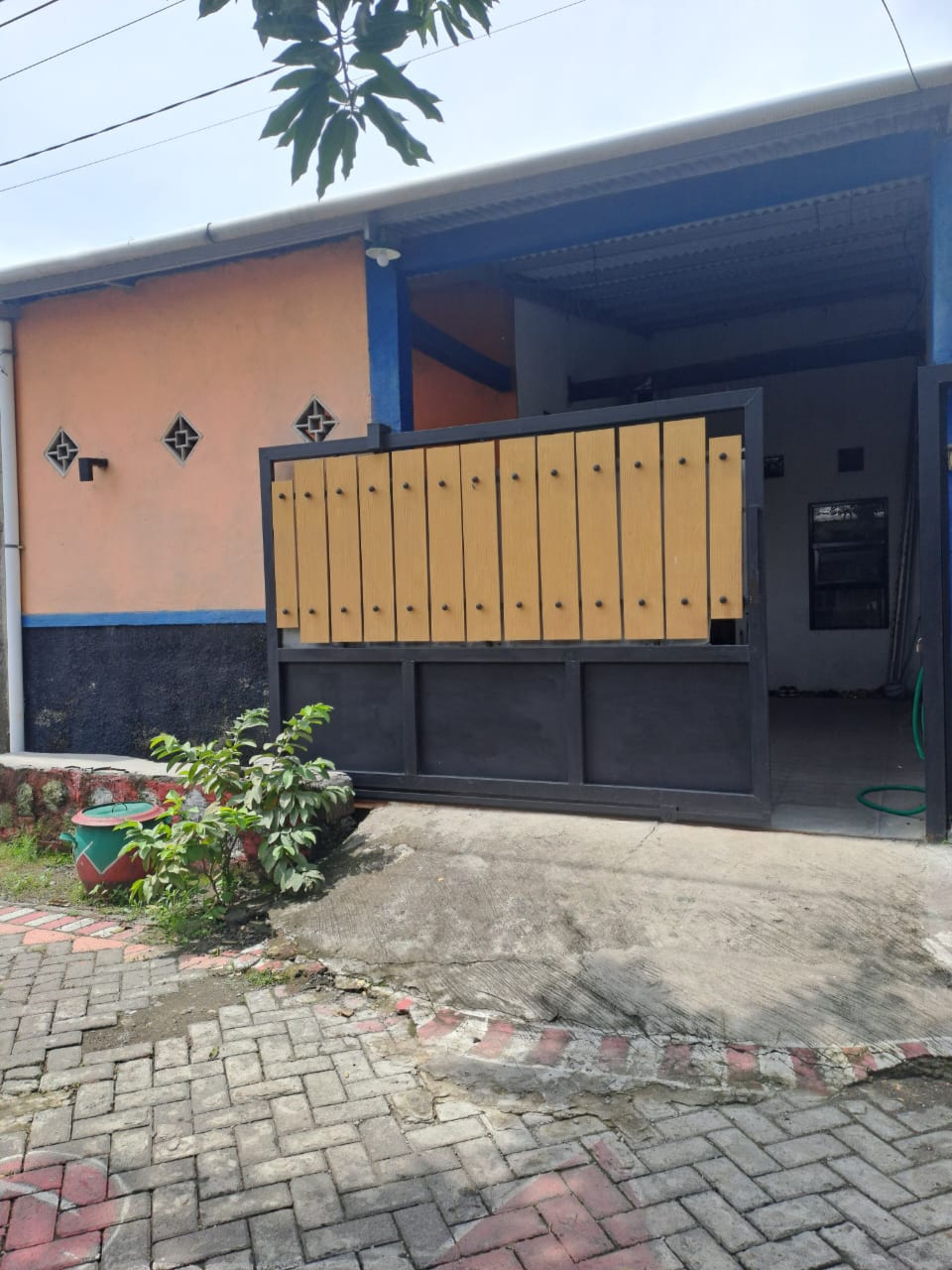 Dijual Rumah Lokasi Perum Taman Gading Menganti Gresik - Image 1