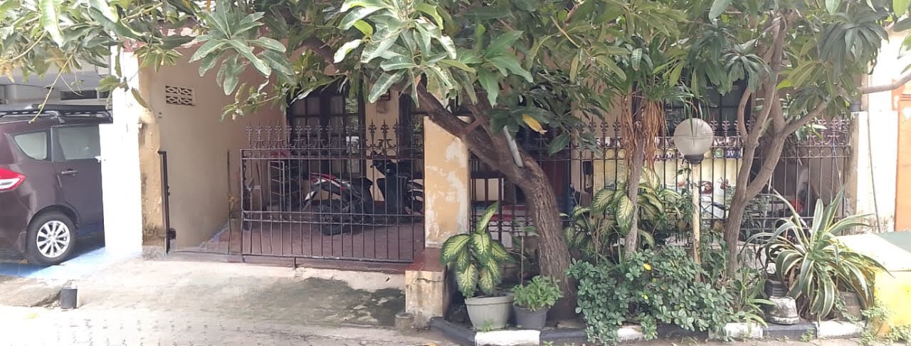 Dijual Rumah Strategis Semampir Barat Surabaya Timur - Image 1