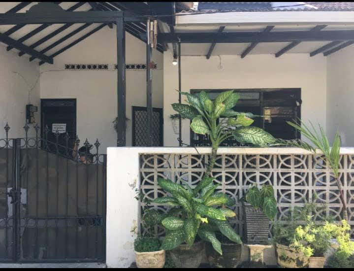 Dijual Rumah Nyaman di Semolowaru Elok Surabaya Timur - Image 1