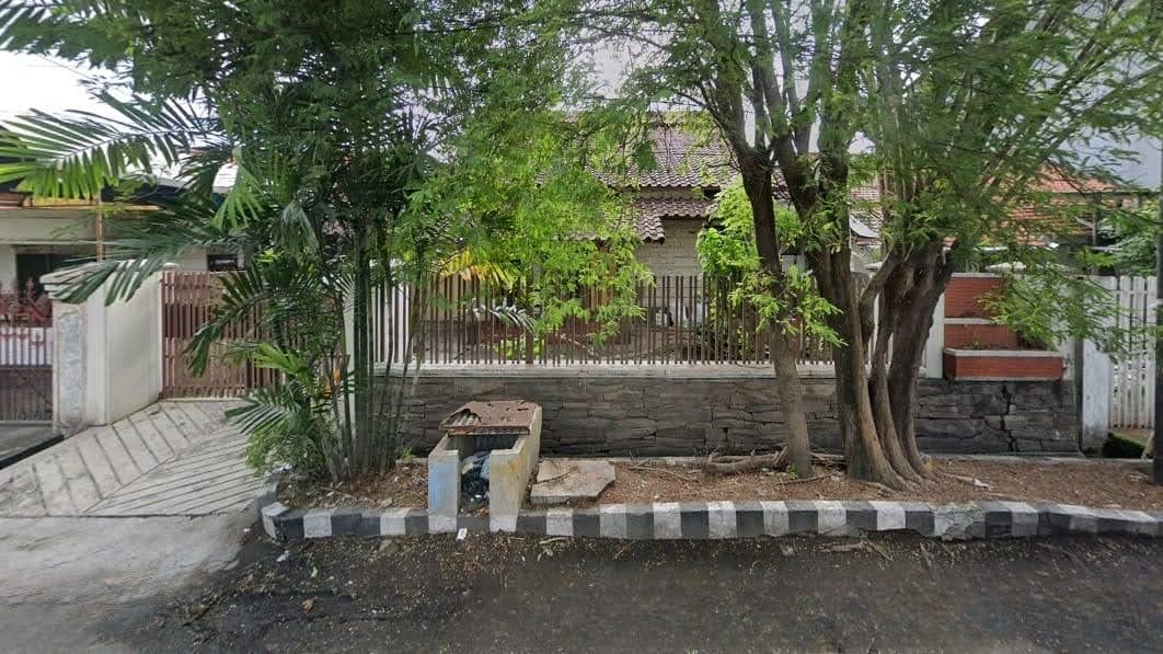 Dijual Rumah Strategis Nol Jalan Rungkut Asri Surabaya Timur - Image 1