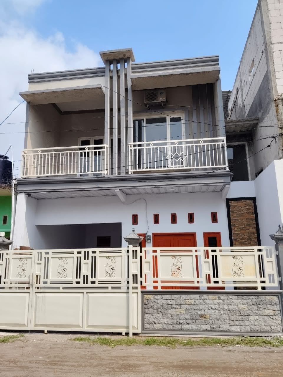 Dijual Rumah Siap Huni di Jalan Sumput Driyorejo Gresik - Image 1