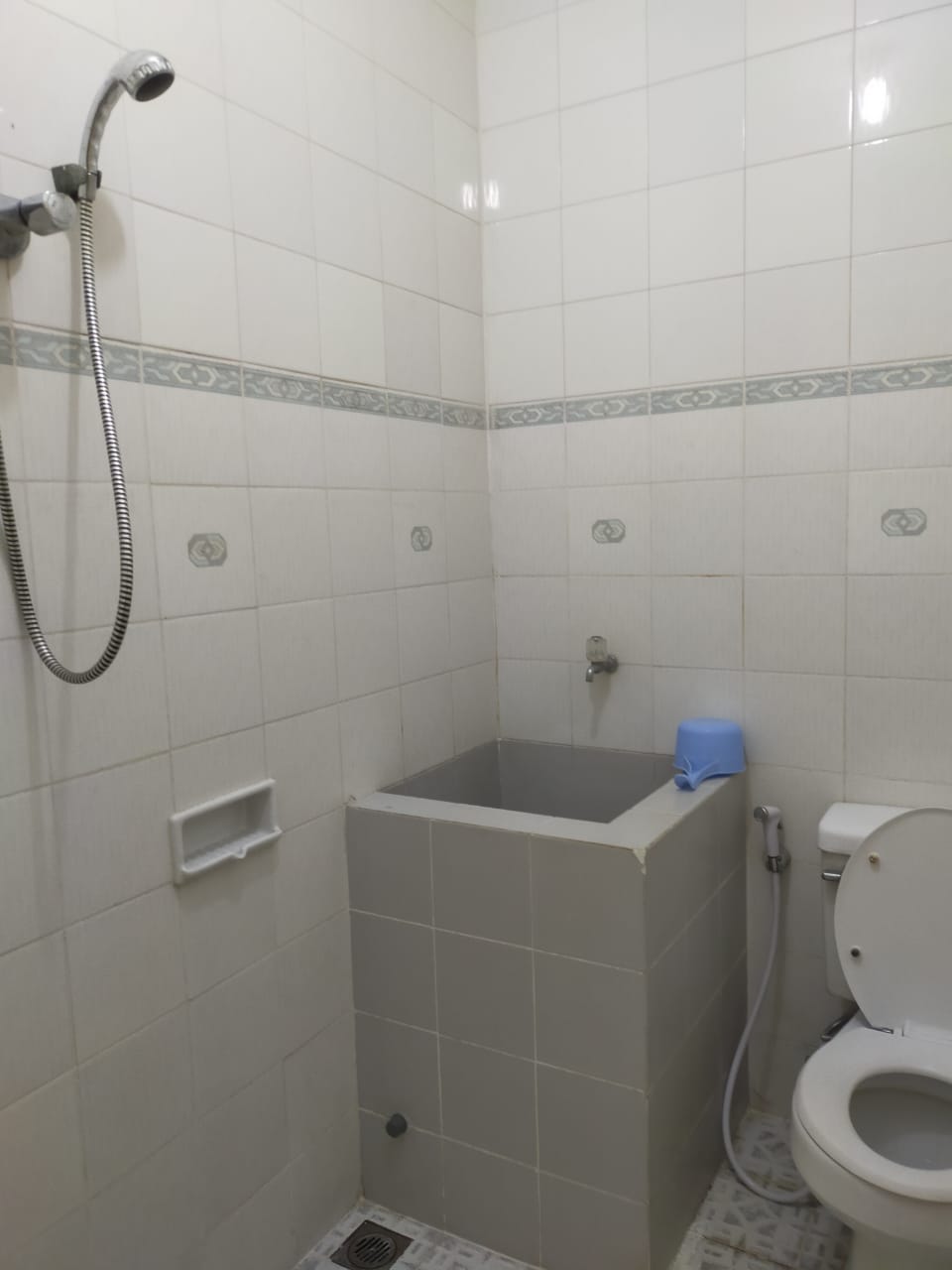 Disewakan Rumah Siap Huni International Village Citraland Surabaya Barat Dekat Gwalk - Thumbnail 4