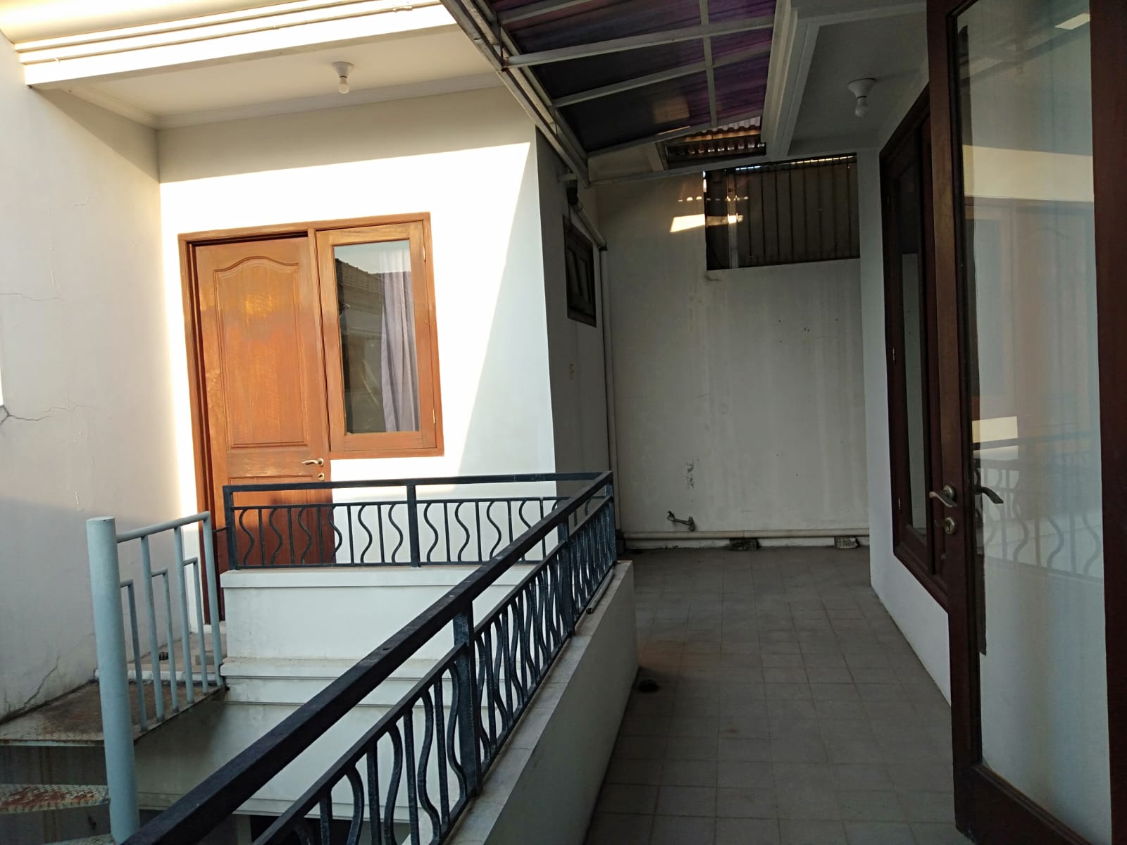 Dijual & Disewa Rumah Strategis di Wisata Bukit Mas Surabaya - Thumbnail 3