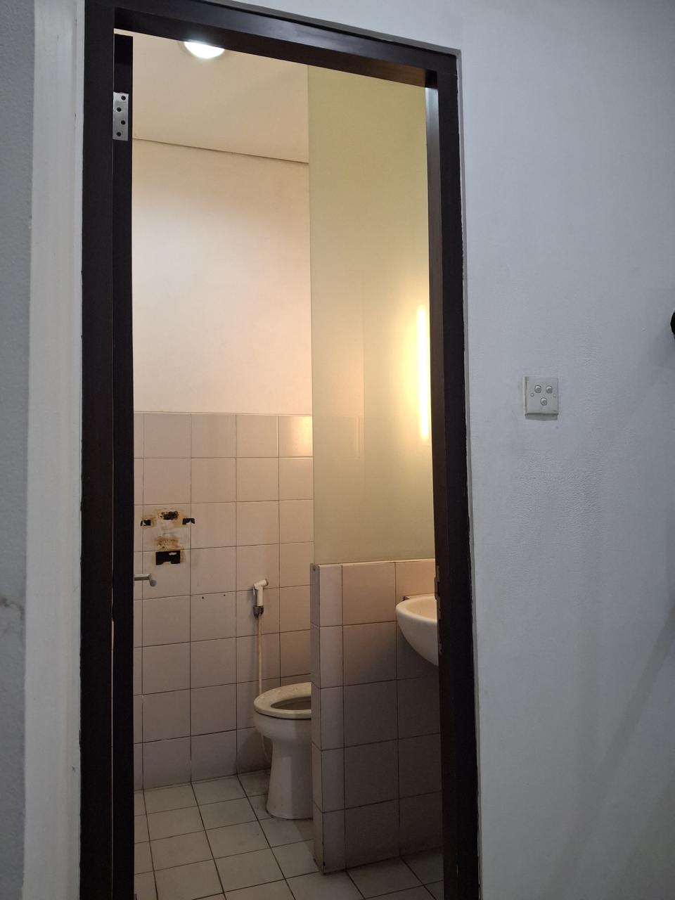 Dijual Ruko Strategis Lokasi Raya Jemursari Surabaya Timur - Thumbnail 3