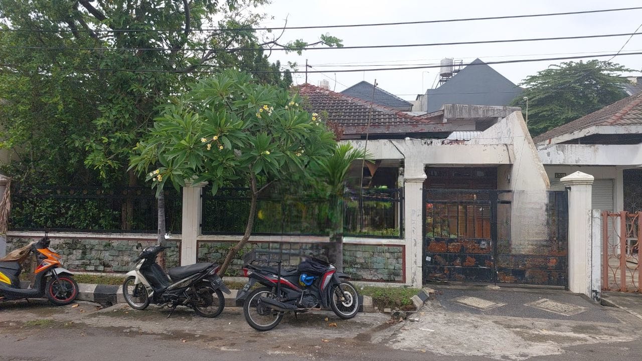 Dijual Rumah di Kawasan Strategis Kertajaya Indah, Surabaya Timur - Image 1