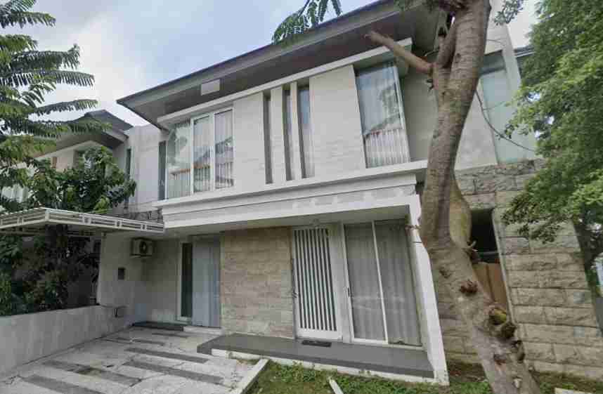 Rumah Disewakan Lokasi Strategis Citraland Greenlake Surabaya Barat - Image 1