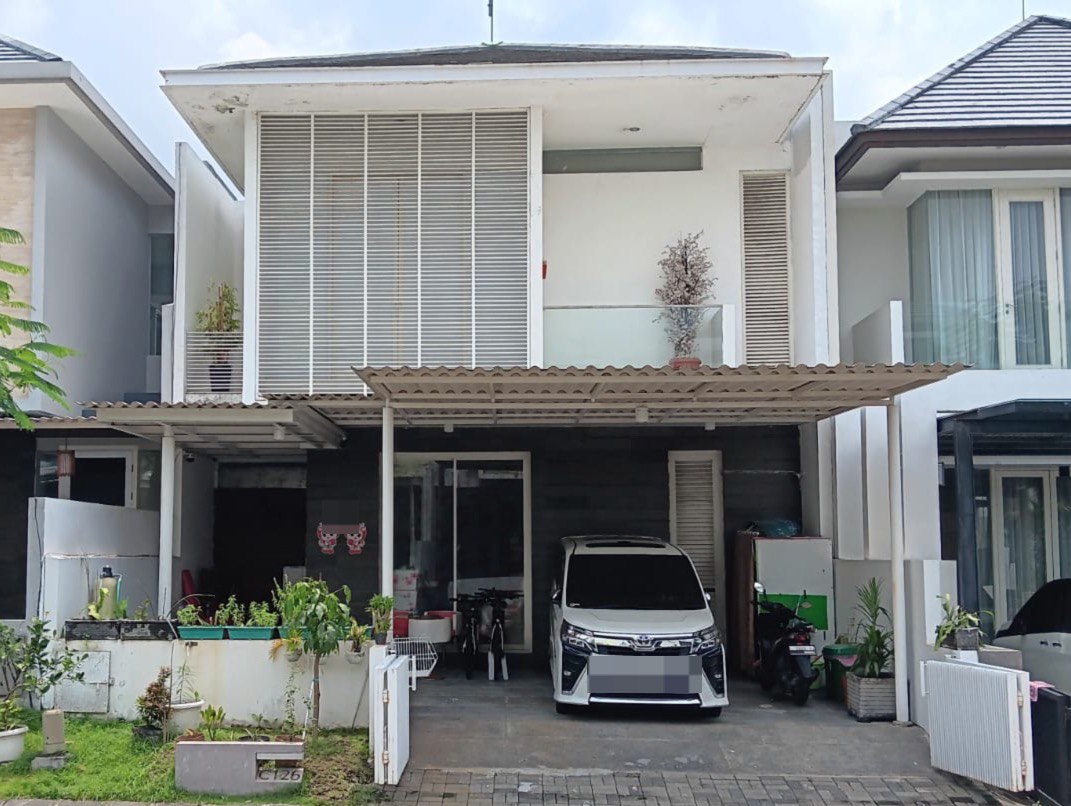 Dijual Rumah Mewah dan Cantik di Surabaya Barat Perumahan Dian Istana - Image 1