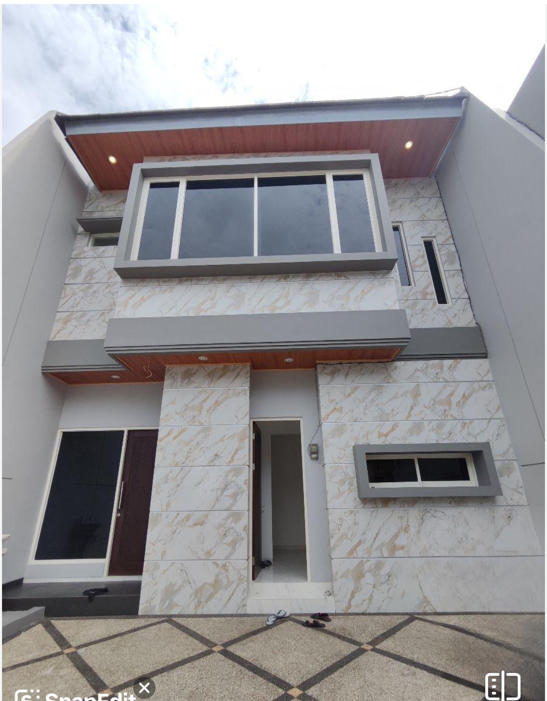 Dijual Rumah Baru Modern di Darmo Permai Utara Surabaya Barat - Image 1