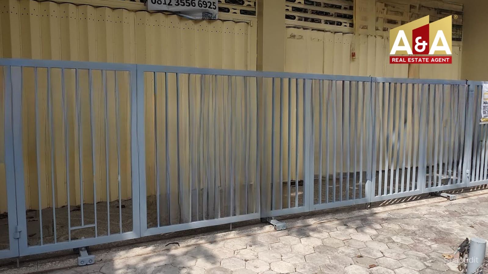 Disewakan Ruko Luas dan Strategis di Manyar Kertoarjo Surabaya Timur - Image 1