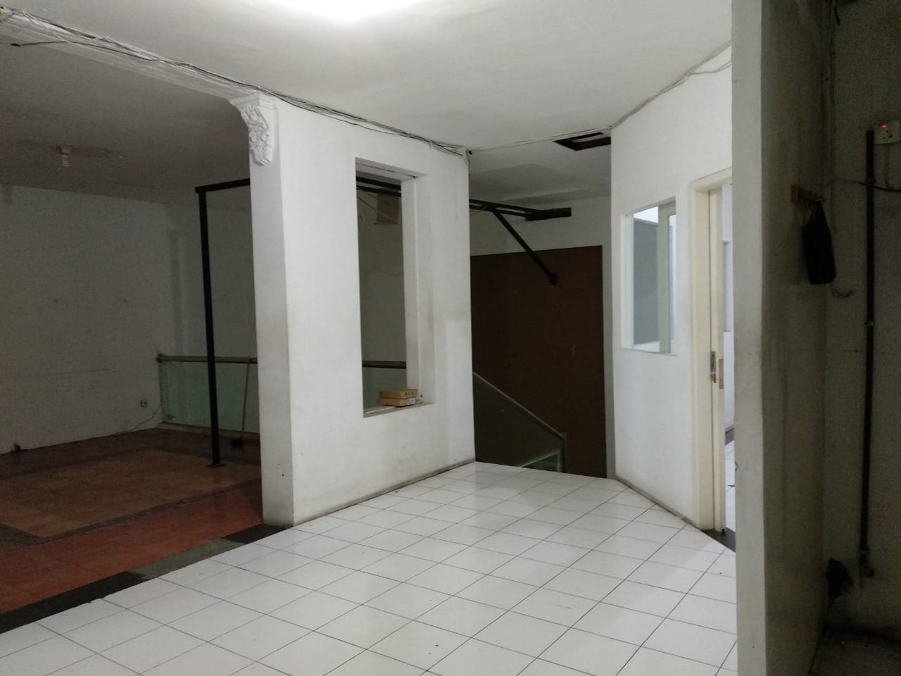 Dijual/disewakan Ruko Strategis di Ngagel Jaya Selatan Surabaya Timur - Thumbnail 2