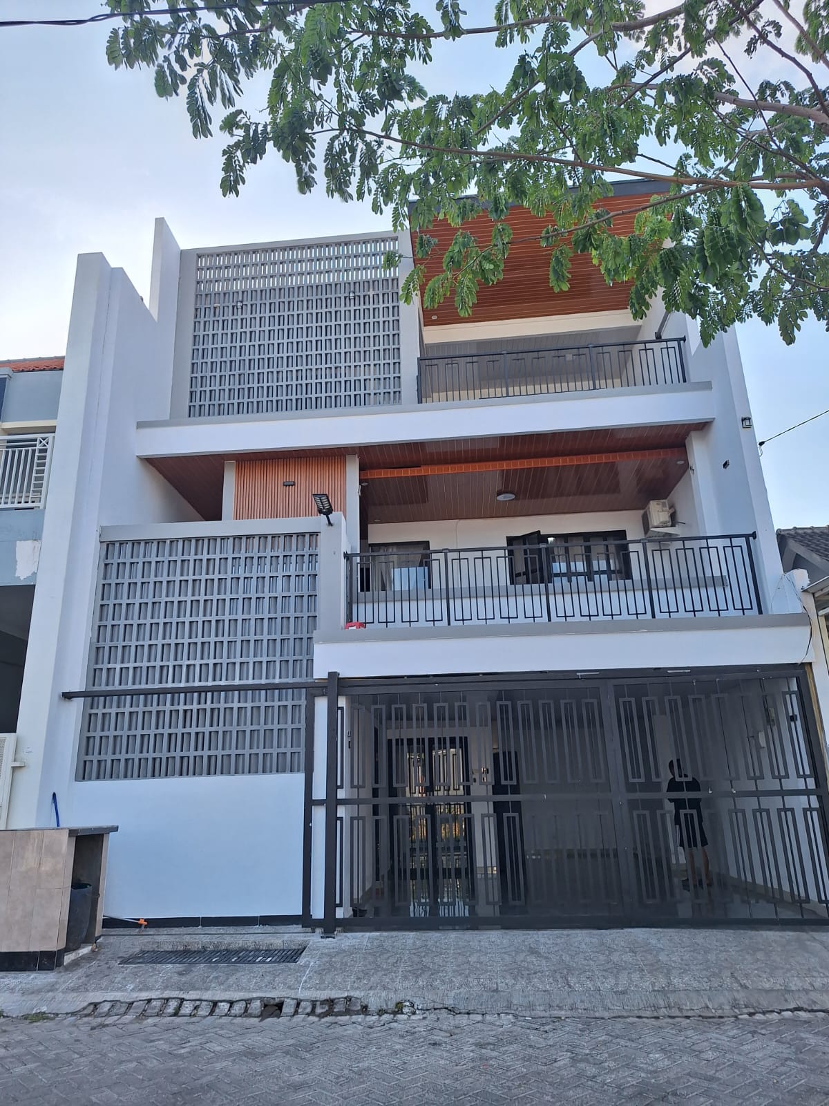 Dijual Cepat Rumah Siap Huni Lokasi Pondok Nirwana Anggaswangi Sidoarjo - Image 1