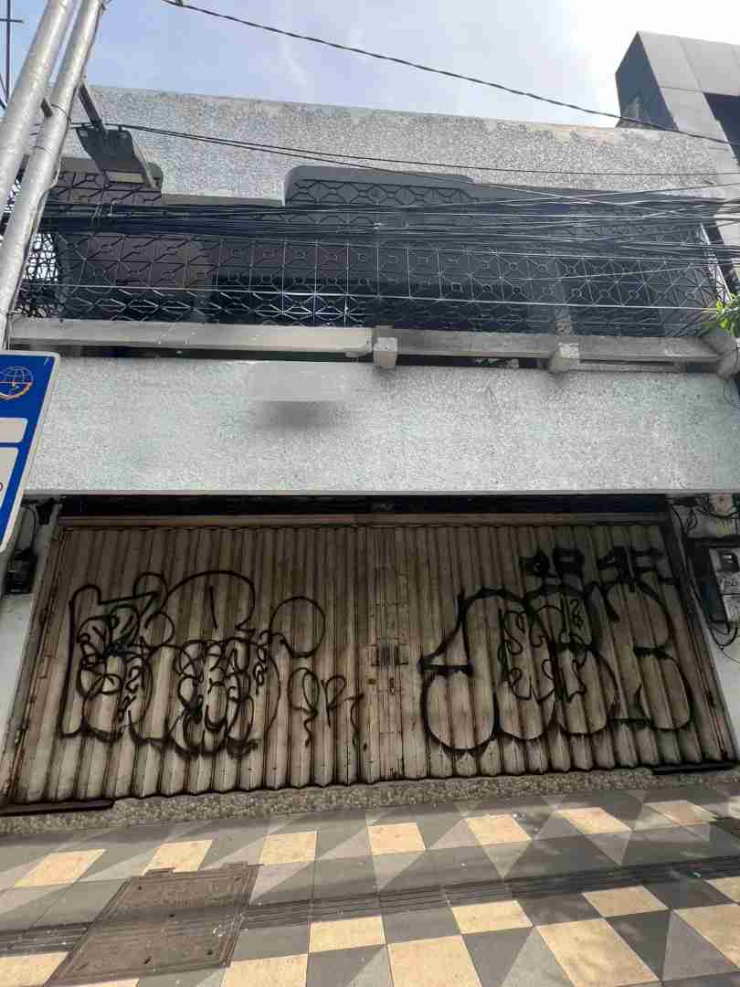 Dijual / Disewakan Ruko Komersial Lokasi Strategis Kertajaya Indah Surabaya Timur - Image 1