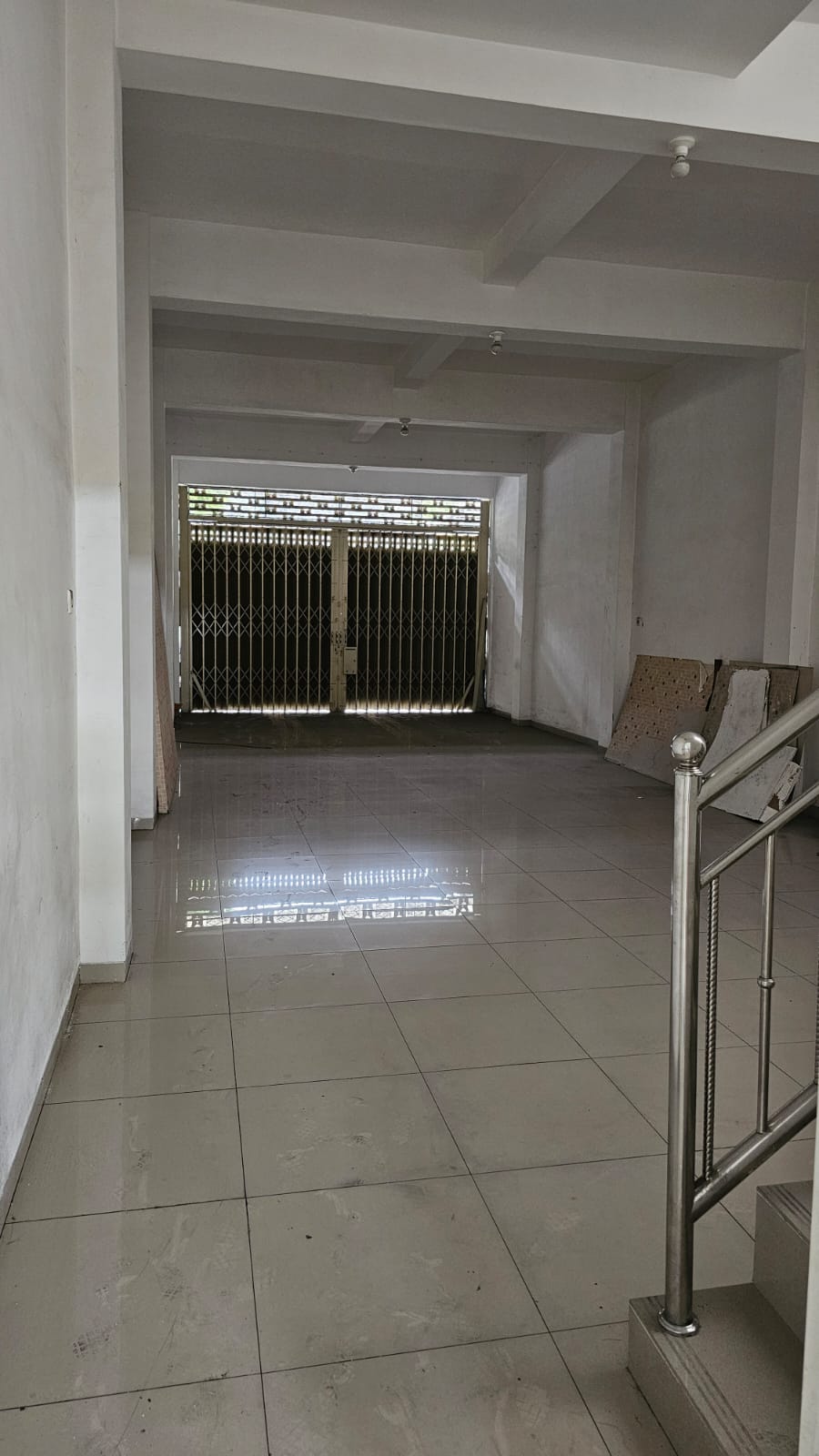 Disewakan Ruko 2 Lantai Lokasi Kota Batu - Image 1