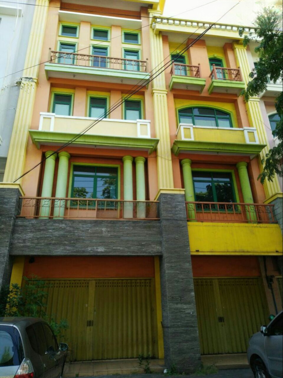 Dijual 3 Unit Ruko Komersial Sentra Fortuna Lokasi Strategis Surabaya Pusat - Image 1