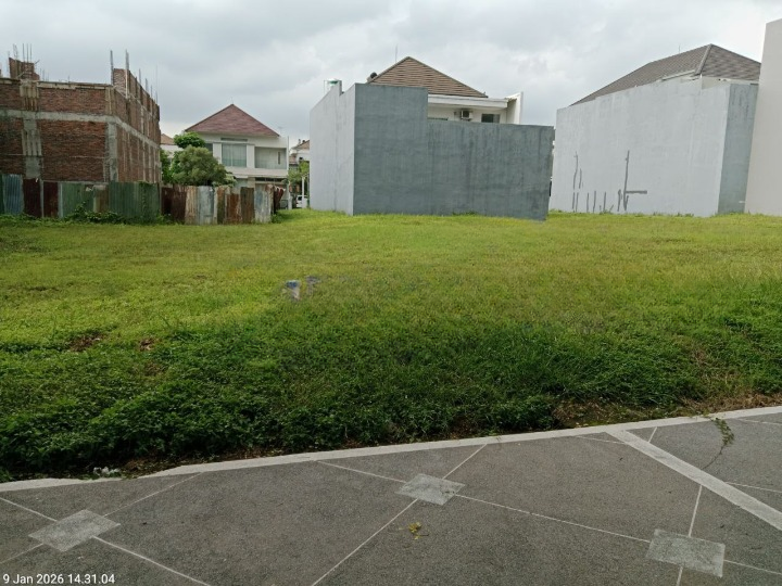 Dijual Tanah Kavling Luas Investasi Berkelas di Raffles Garden Citraland Surabaya Barat - Image 1