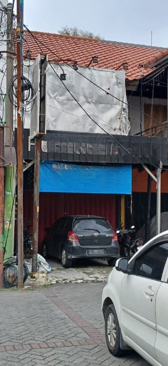 Disewakan Ruko Komersial Lokasi Strategis Area Wiyung Surabaya Barat - Image 1