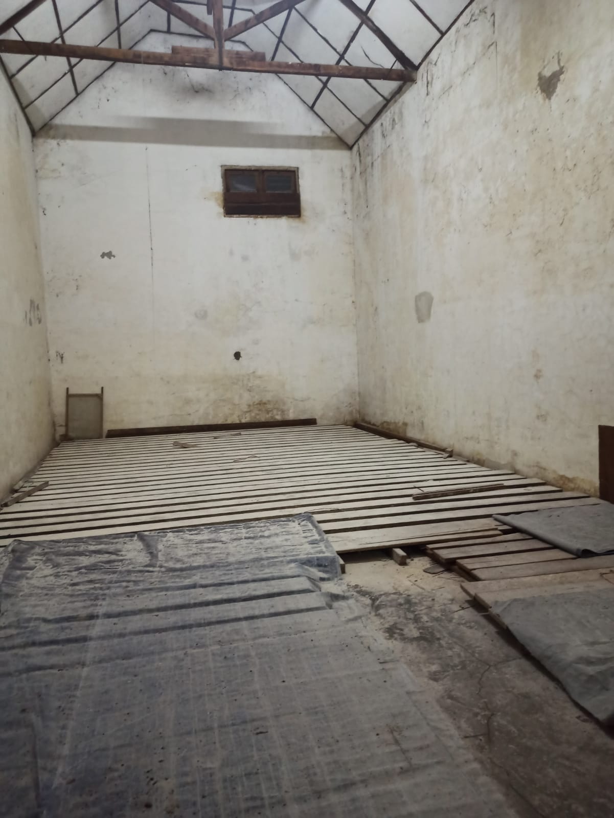 Dijual Gudang Bagus Minimalis Wilayah Kertopaten Surabaya Pusat - Thumbnail 3