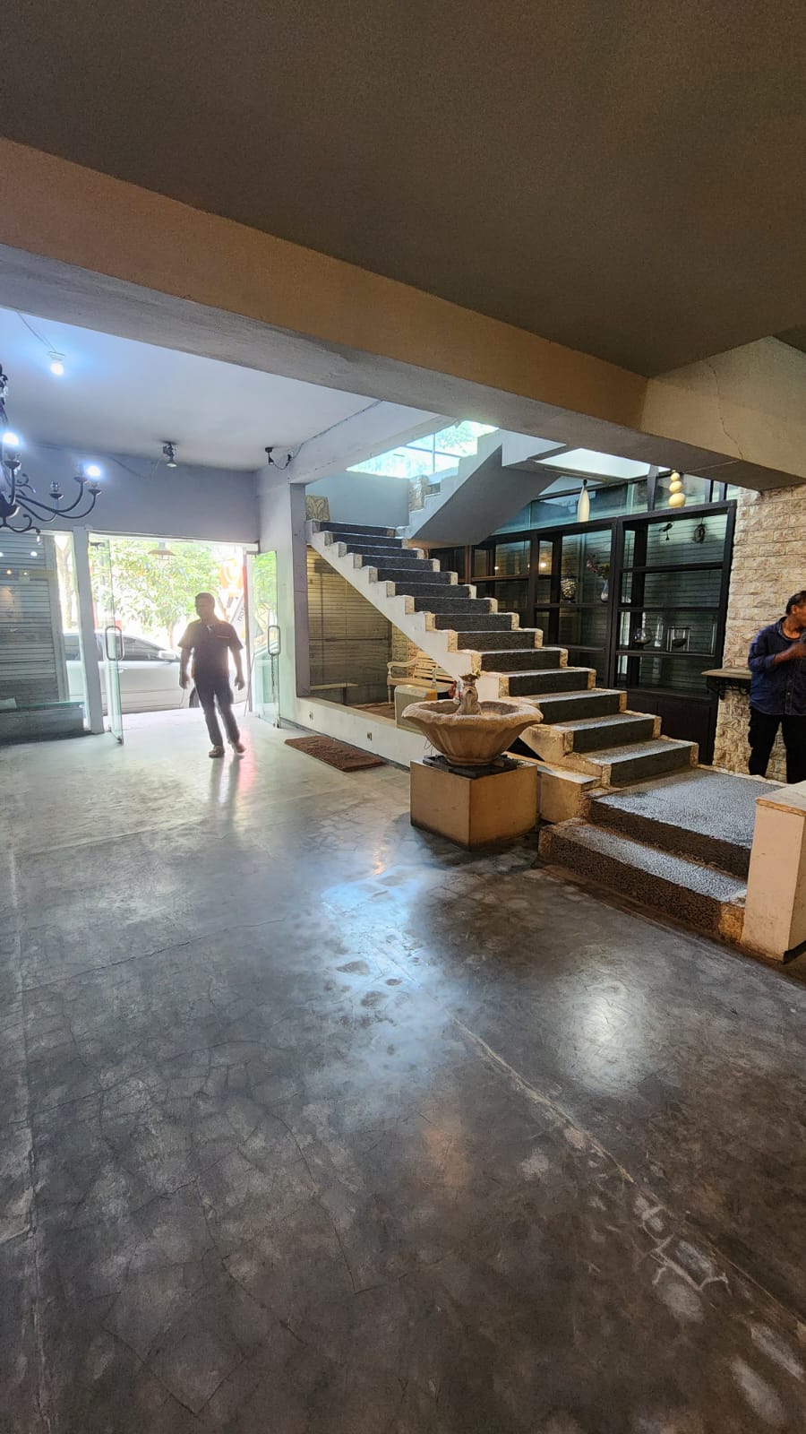 Dijual/Disewakan Ruko di HR Muhammad Surabaya Barat - Thumbnail 3