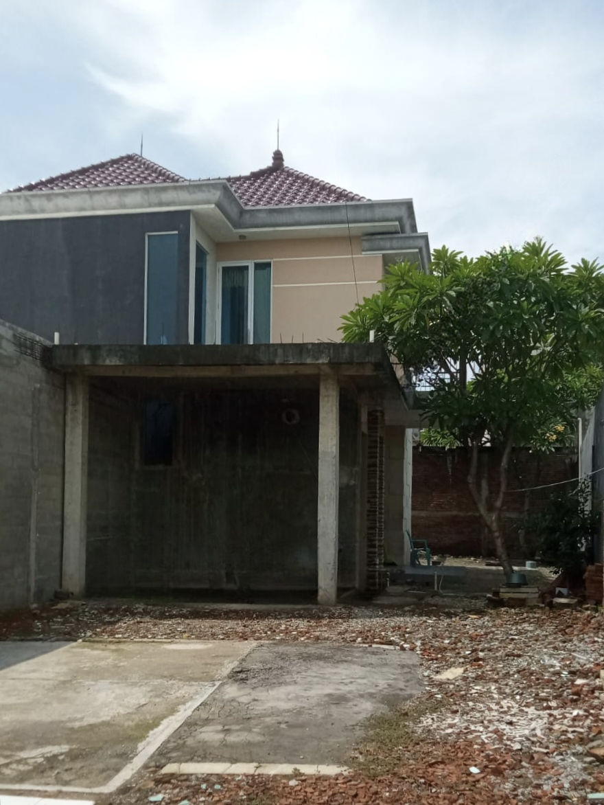 Dijual Rumah Nyaman Lokasi di Dukuh Kuwukan Surabaya Barat - Image 1