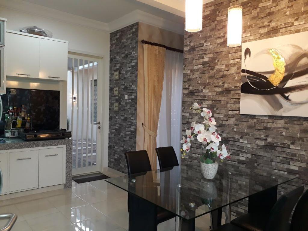 Disewakan Rumah Mewah di Bukit Palma Classica Surabaya Barat - Thumbnail 3