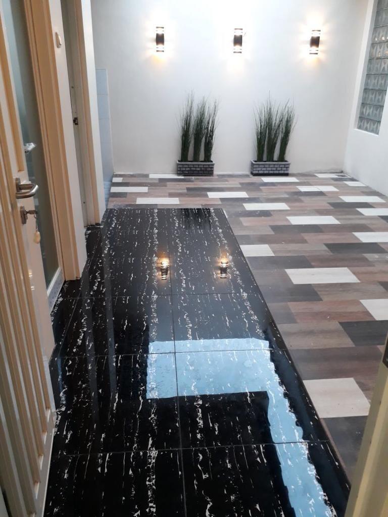 Disewakan Rumah Mewah di Bukit Palma Classica Surabaya Barat - Image 1