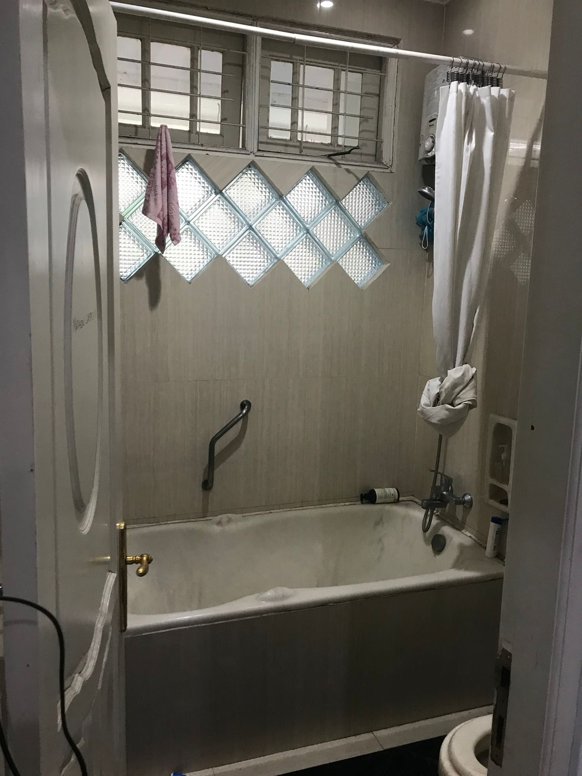 Dijual Rumah Mewah Luas Area Strategis Sidosermo Surabaya Selatan - Thumbnail 4