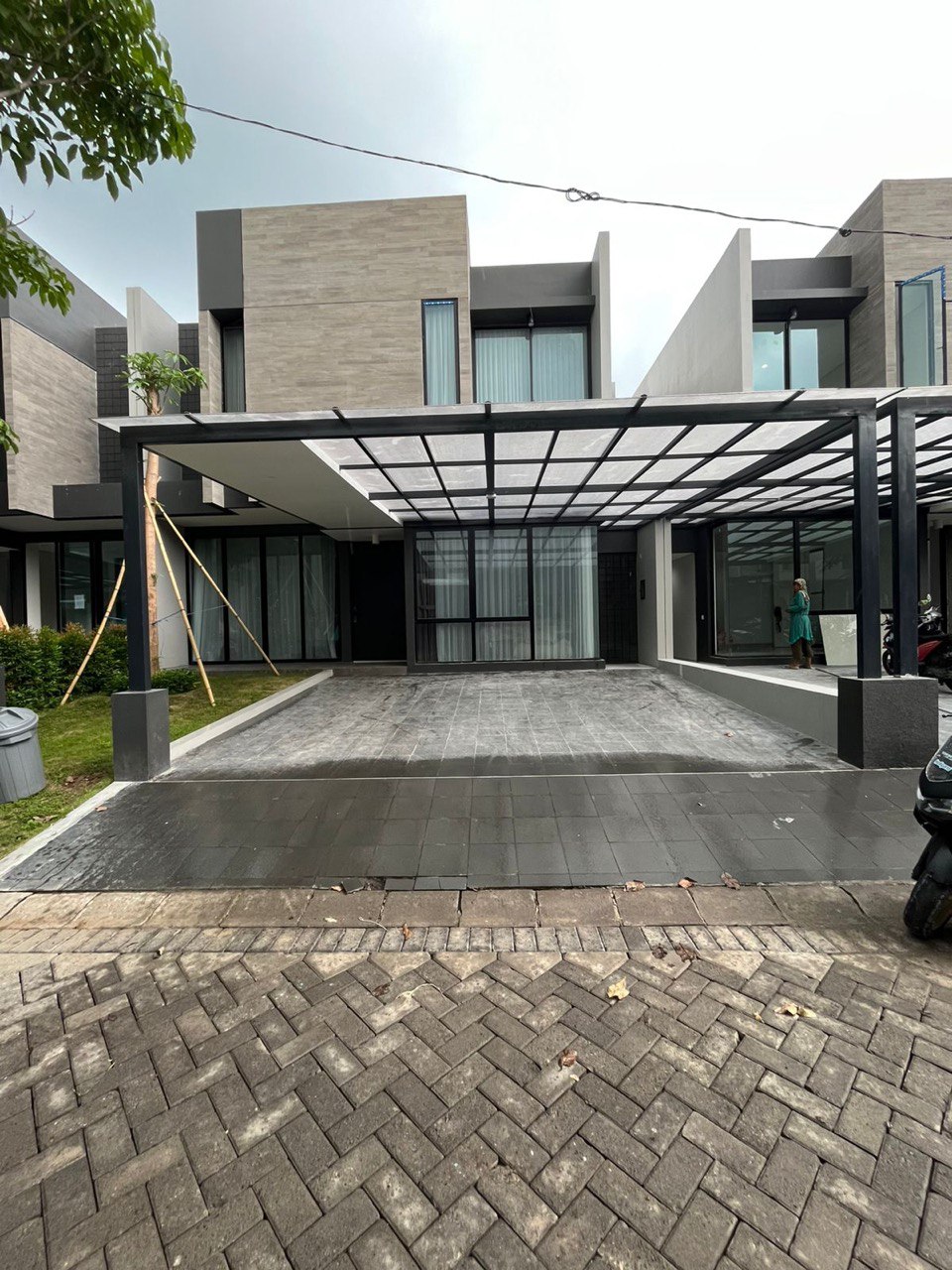 Dijual Rugi Rumah 2 Lantai Siap Huni Pelican Hill Citraland Surabaya Barat - Image 1