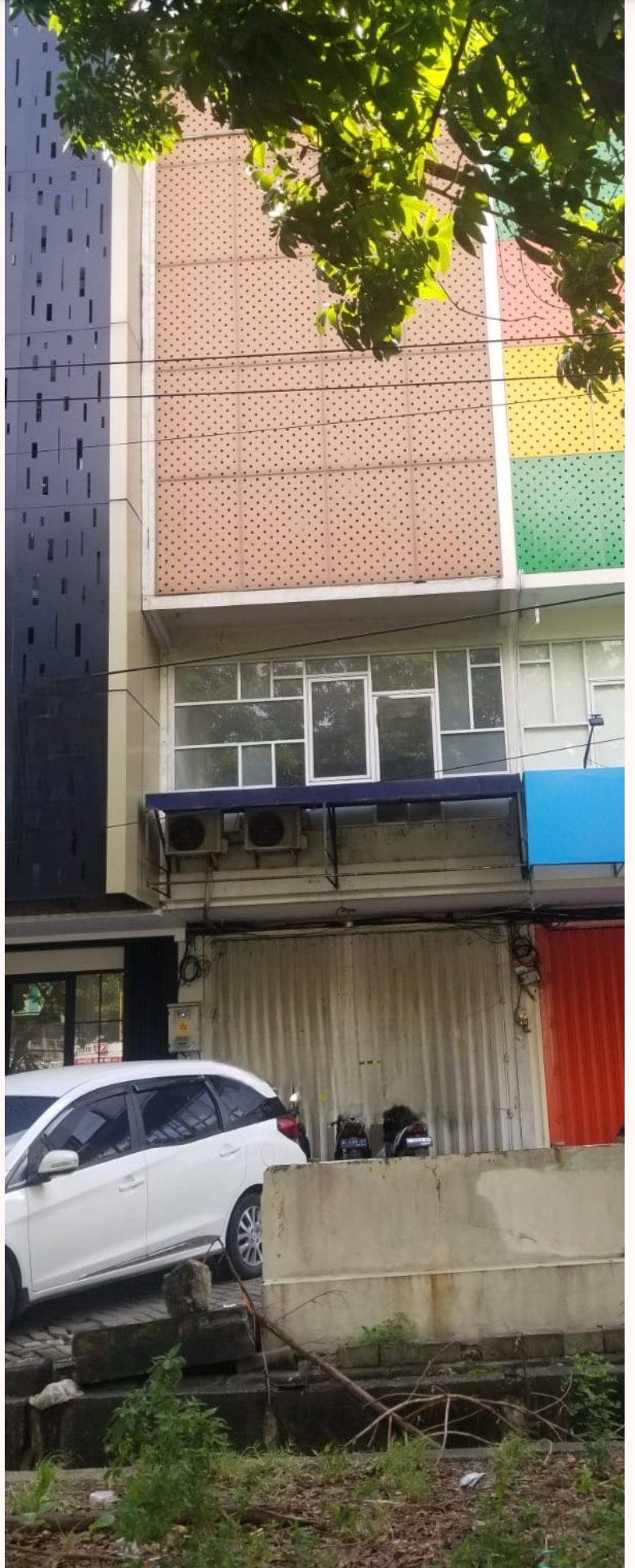 Disewakan Ruko Area Komersial Lokasi Strategis Raya IR. Soekarno (MERR) - Image 1