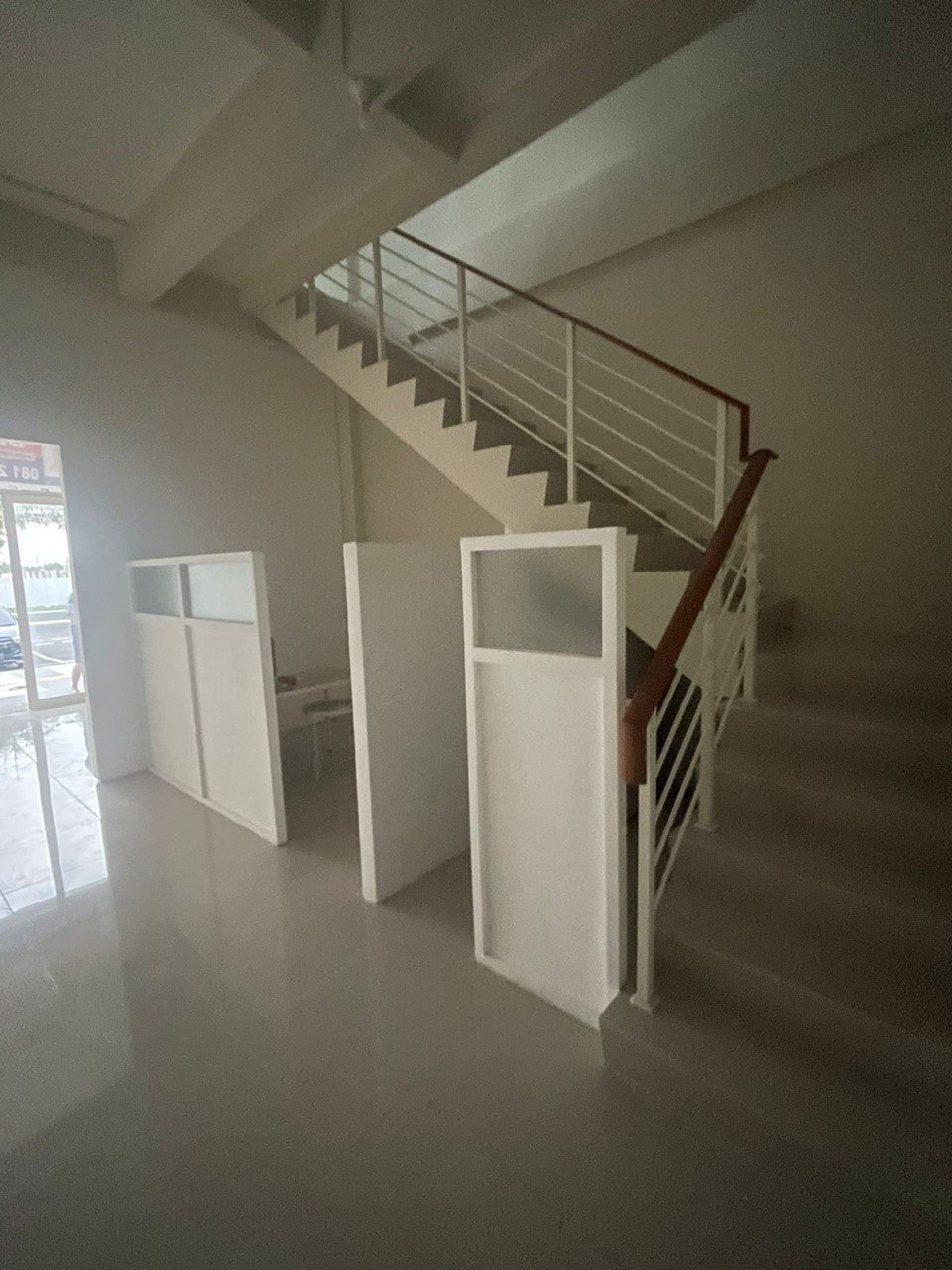 Ruko Dijual Lokasi Strategis Northwest Boulevard Surabaya Barat - Image 1