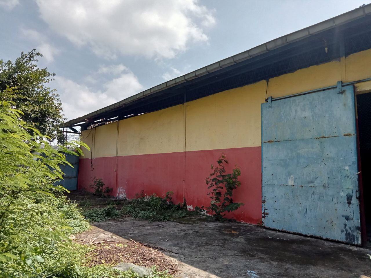 Dijual/Sewa Gudang Strategis 1.500 m² di Sedati Agung Sidoarjo - Image 1