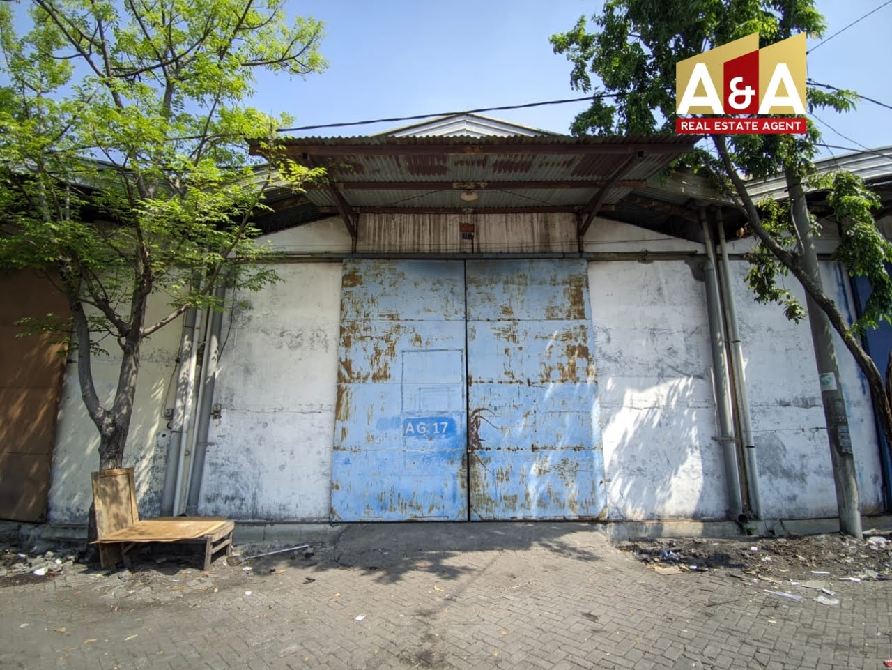 Disewakan Gudang di Jalan Raya Margomulyo Permai Surabaya Barat - Image 1