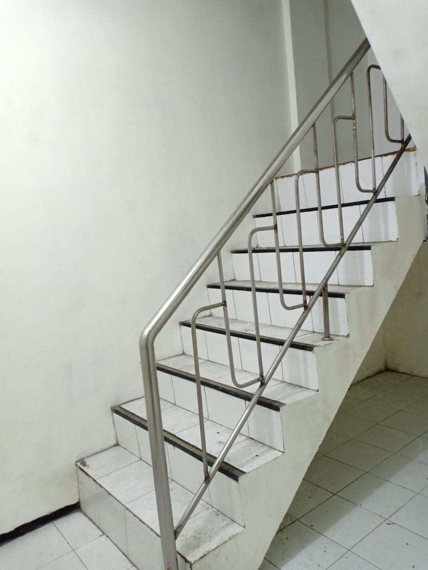 Dijual Ruko 3 Lantai di Pasar Besar Wetan Surabaya Pusat - Image 1